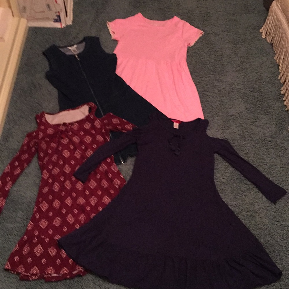 🎉🎉Girl’s 4 piece 14/16 Bundle!🎉🎉